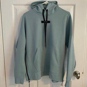 ON Running hoodie Sea color size Med